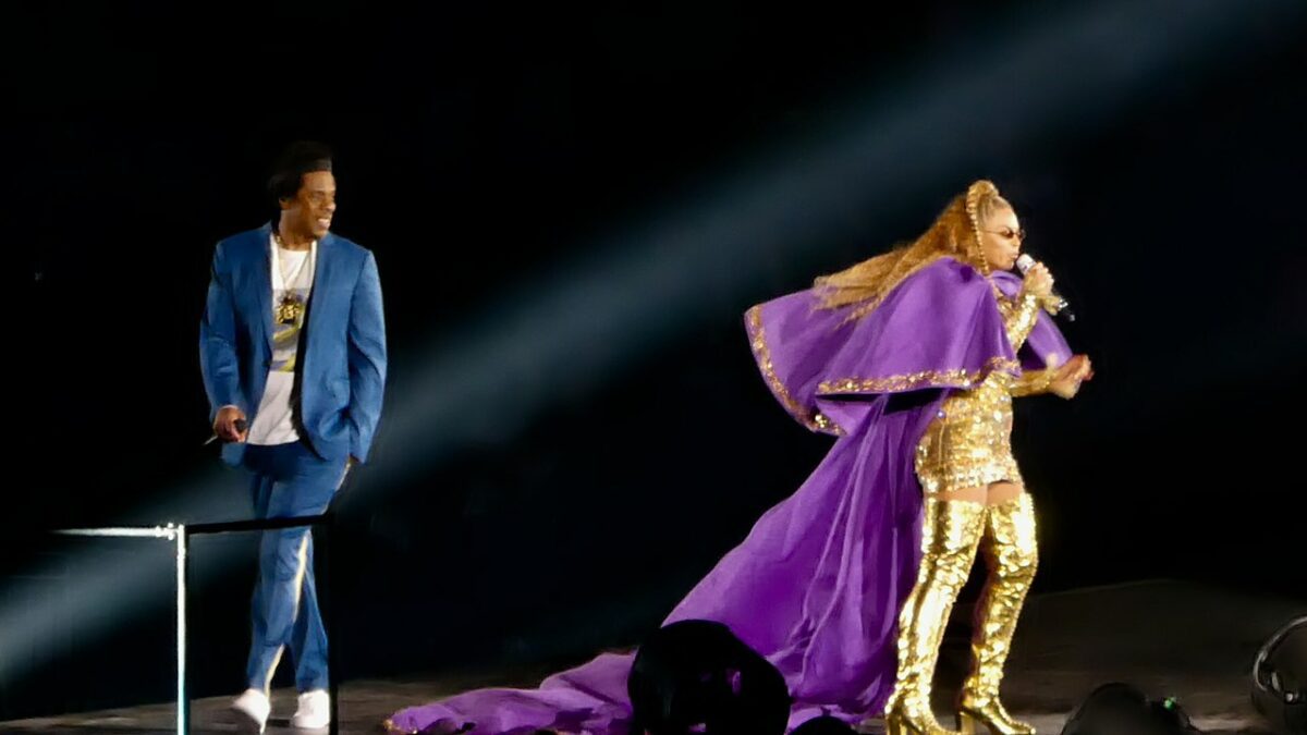 Beyonce and Jay Z On The Run II - Texas View