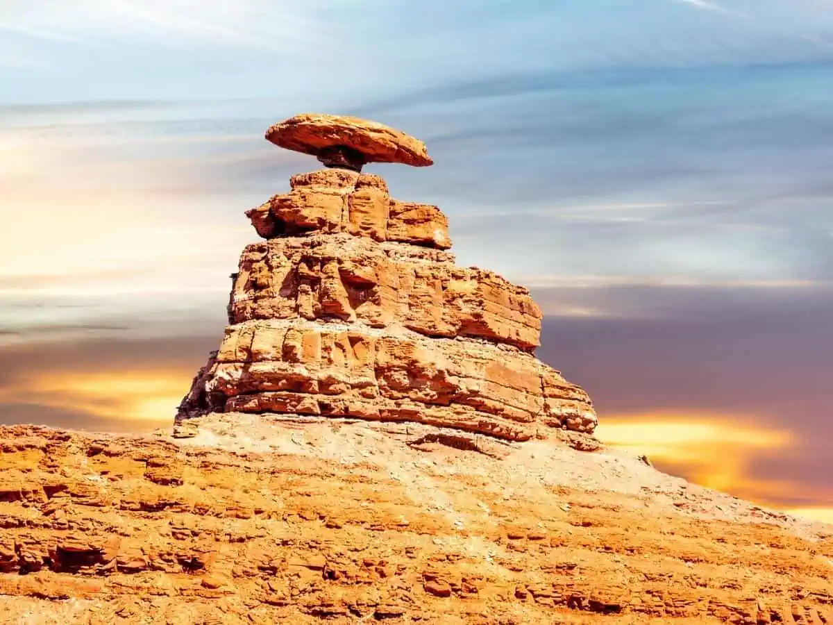 Mexican Hat Monument. - Texas News, Places, Food, Recreation, And Life.