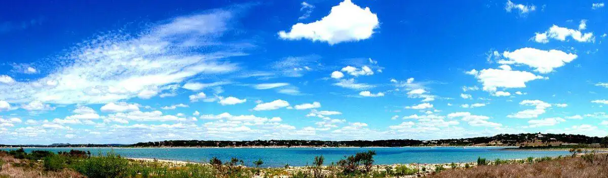 Blue Waters of Canyon Lake - Texas News, Places, Food, Recreation, and Life.