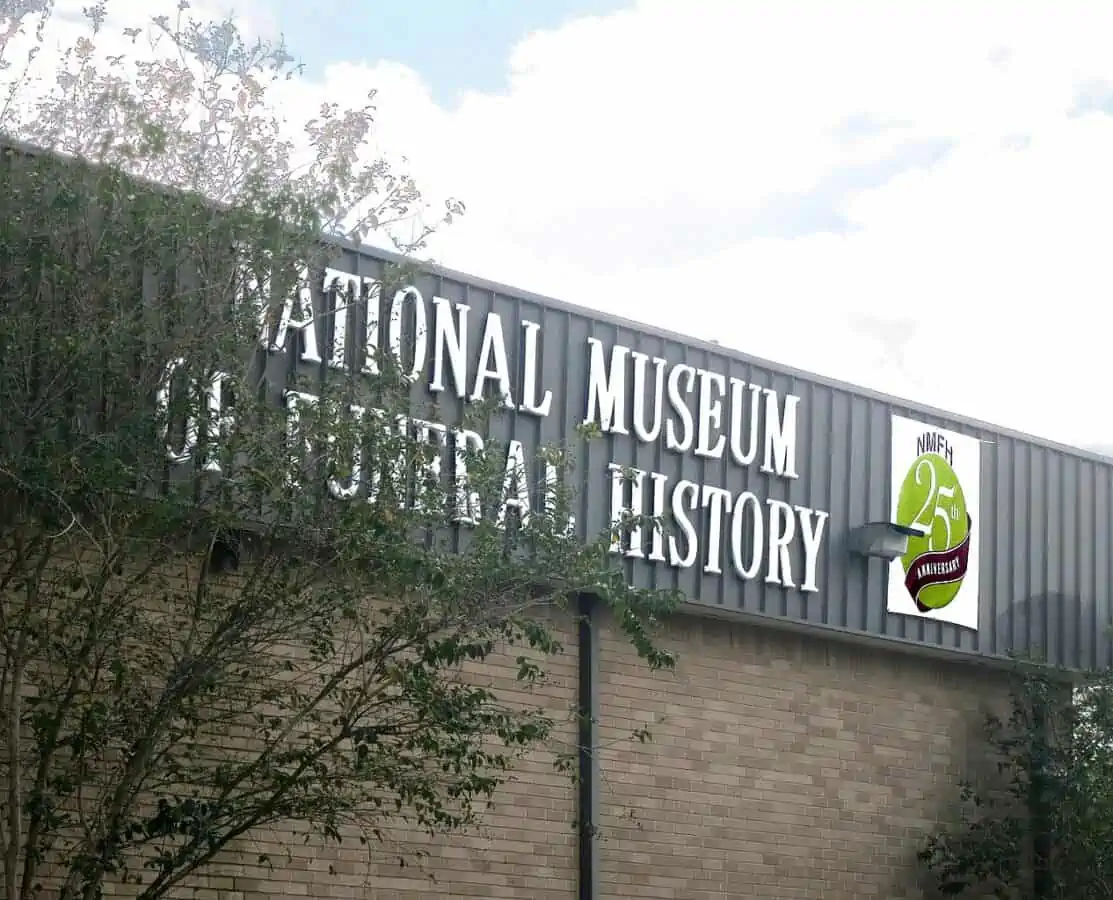 National Museum Of Funeral History Building - Texas News, Places, Food, Recreation, And Life.