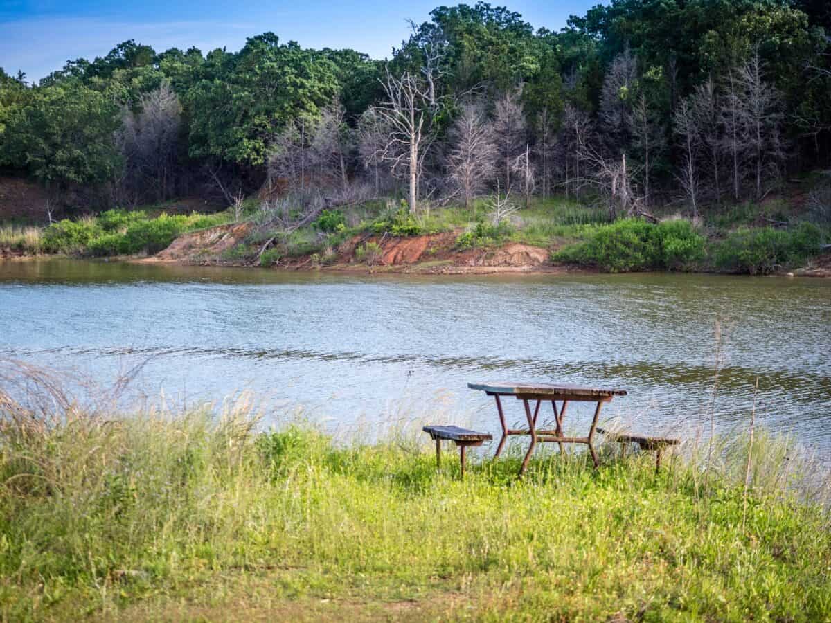 A beautiful lake park in Lake Texoma Texas - Texas View