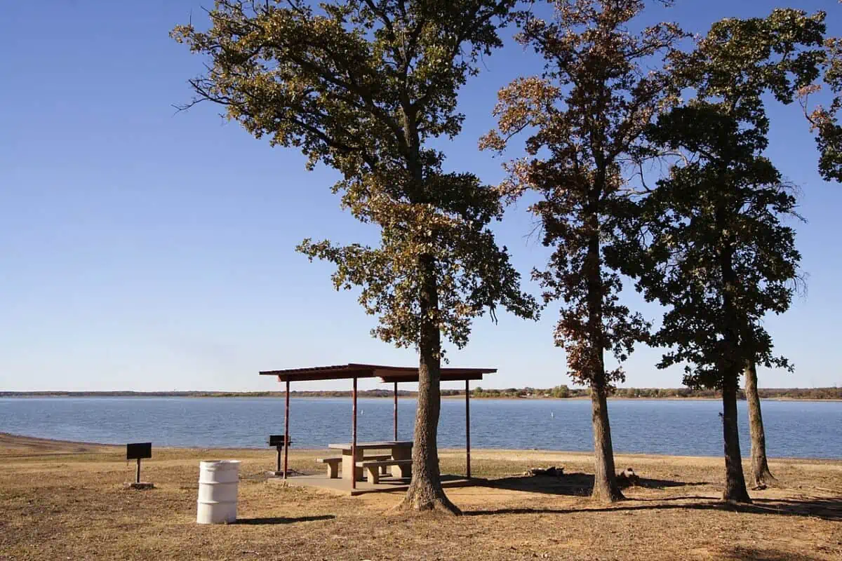 Lake Lewisville Park Area - Texas View