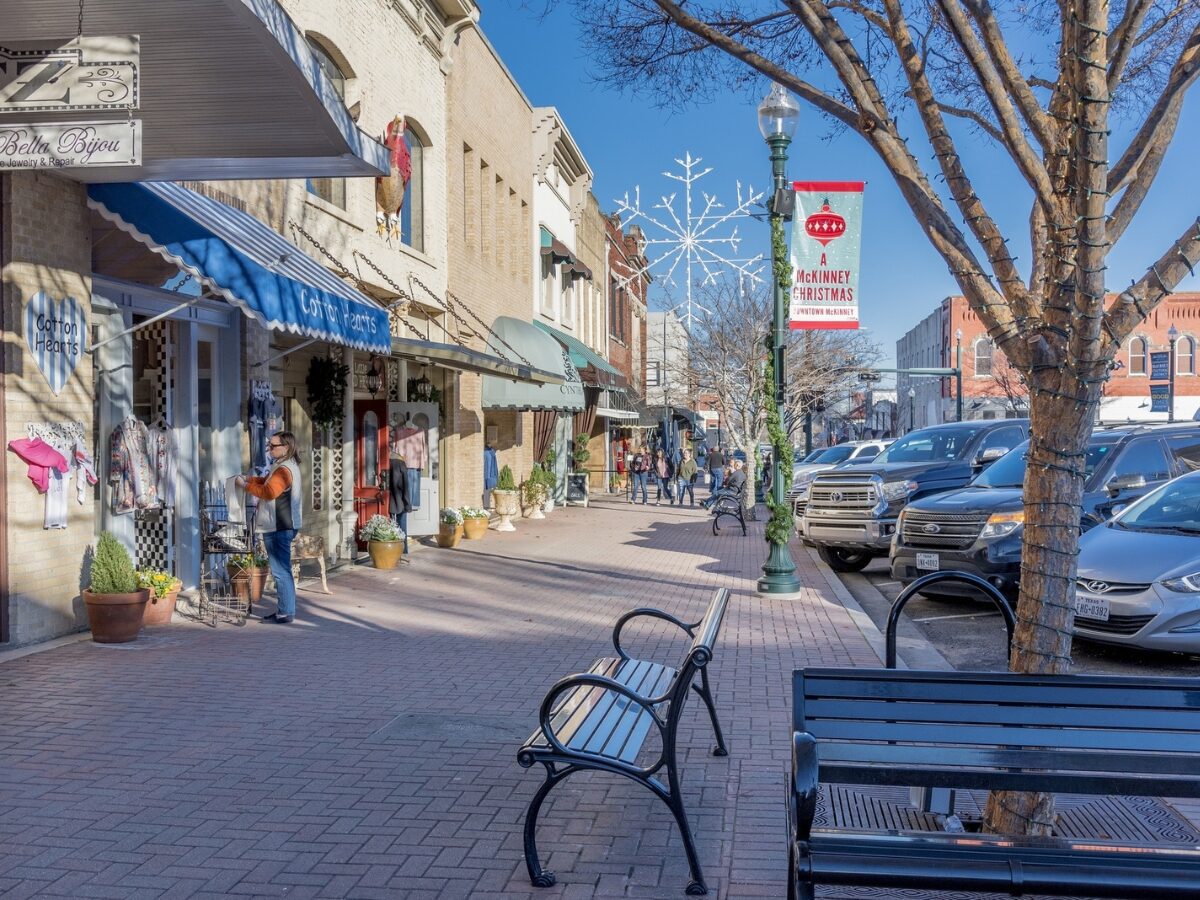 Beautiful view of the stores by a sidewalk captured in McKinney Texas United States. - Texas View